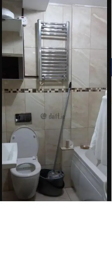 Homestay Custom House Harbour Apartments, Ifsc Dublin