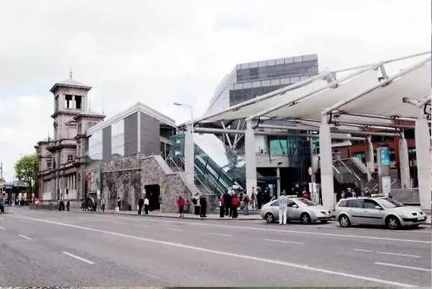 Custom House Harbour Apartments, Ifsc Dublin 0*,
